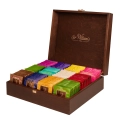 DREWNIANA SKRZYNKA 180 HERBAT SIR WILLIAM’S TEA.webp