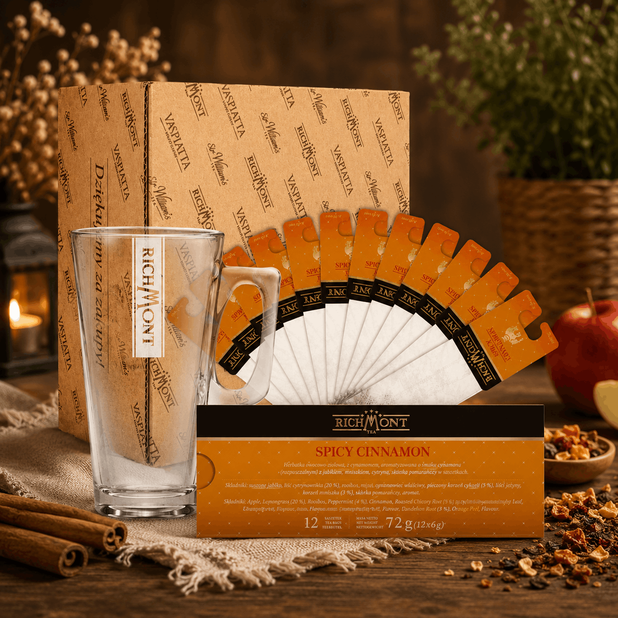 Zestaw Richmont Spicy Cinnamon 12 saszetek + szklanka Richmont Hot 